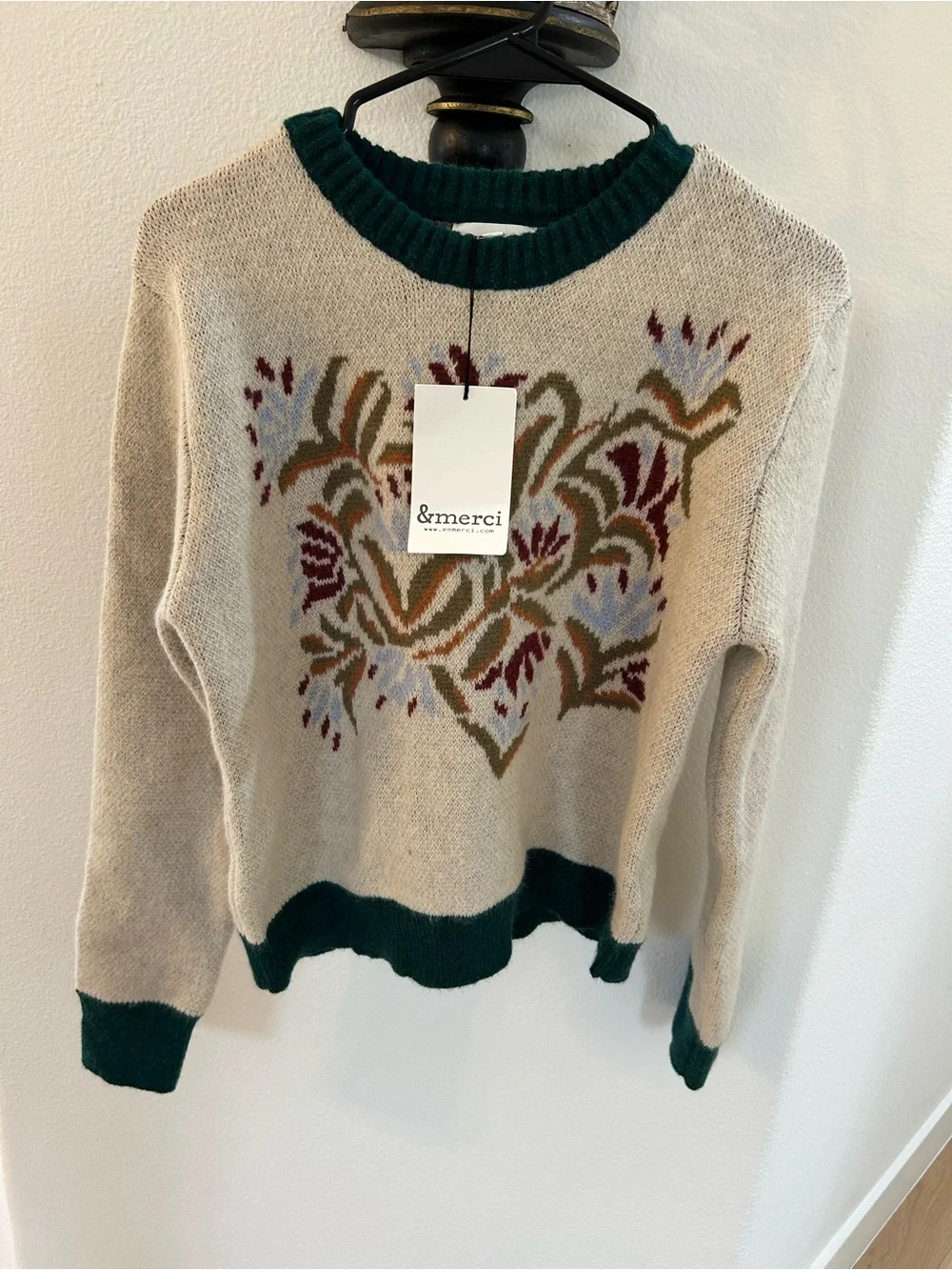 & Merci Floral Crewneck Sweater with Green Trim. Sz Small